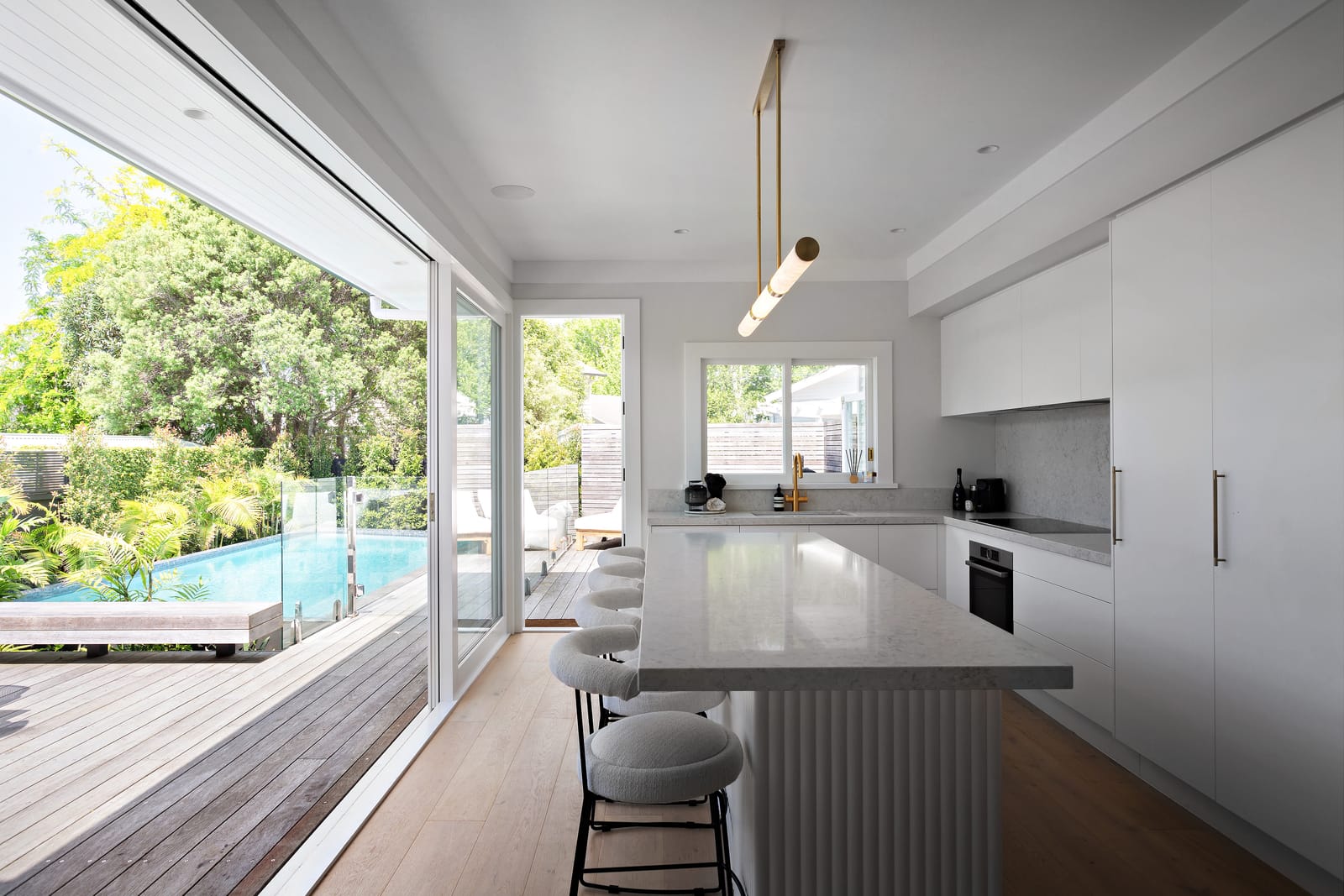 Point Chevalier Point Chevalier photo 4